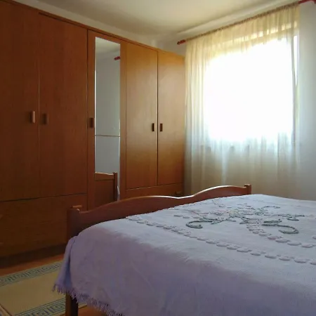 Krsevan Apartamento